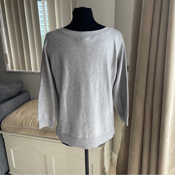 Banana Republic Boat Neck 3/4 Sleeves Sweater Knit Top Gray w/Silver Size M - Picture 2 of 8